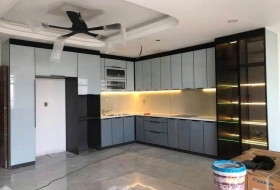 Chiều cao tủ bếp nhôm hợp kim chuẩn cho người Việt - Bí quyết từ TP-LUXURY